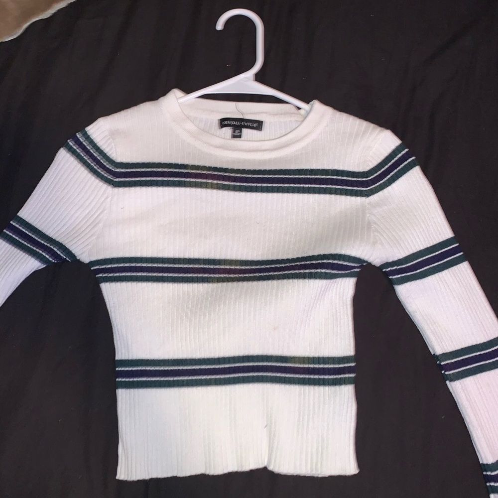 Long sleeve crop top